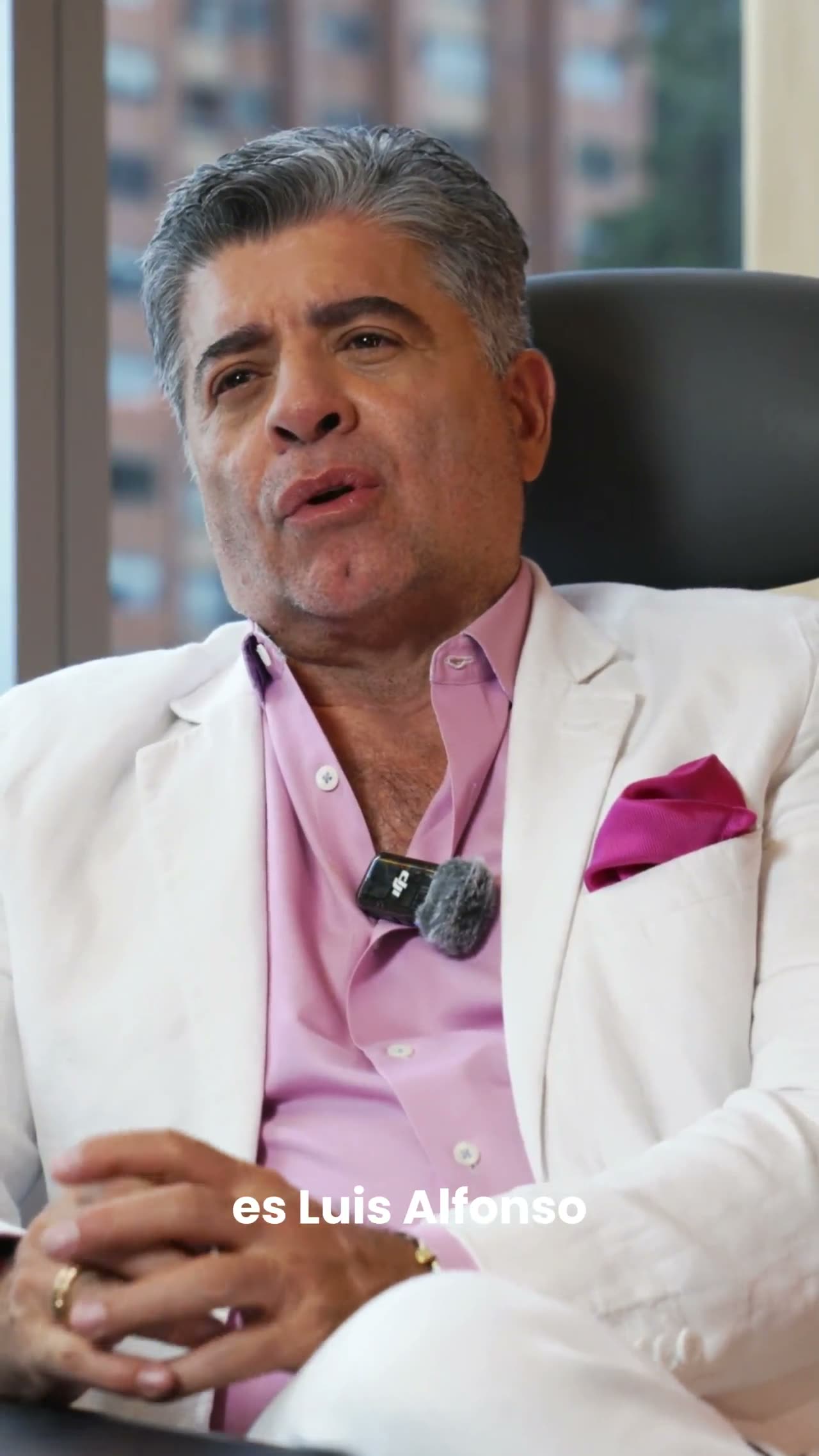 Luis Alfonso Londoño explicando la visión de TAIMA